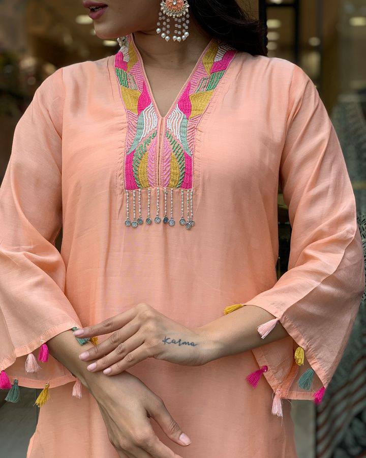 Beautifully designed that seamlessly combines tradition kurta set