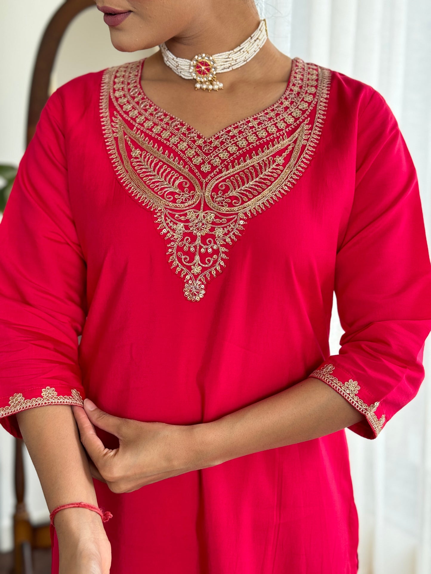 Beautifully designed that seamlessly combines tradition kurta set