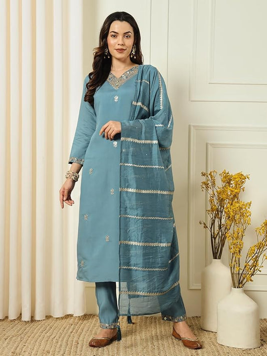 Beautifully designed that seamlessly combines tradition kurta set