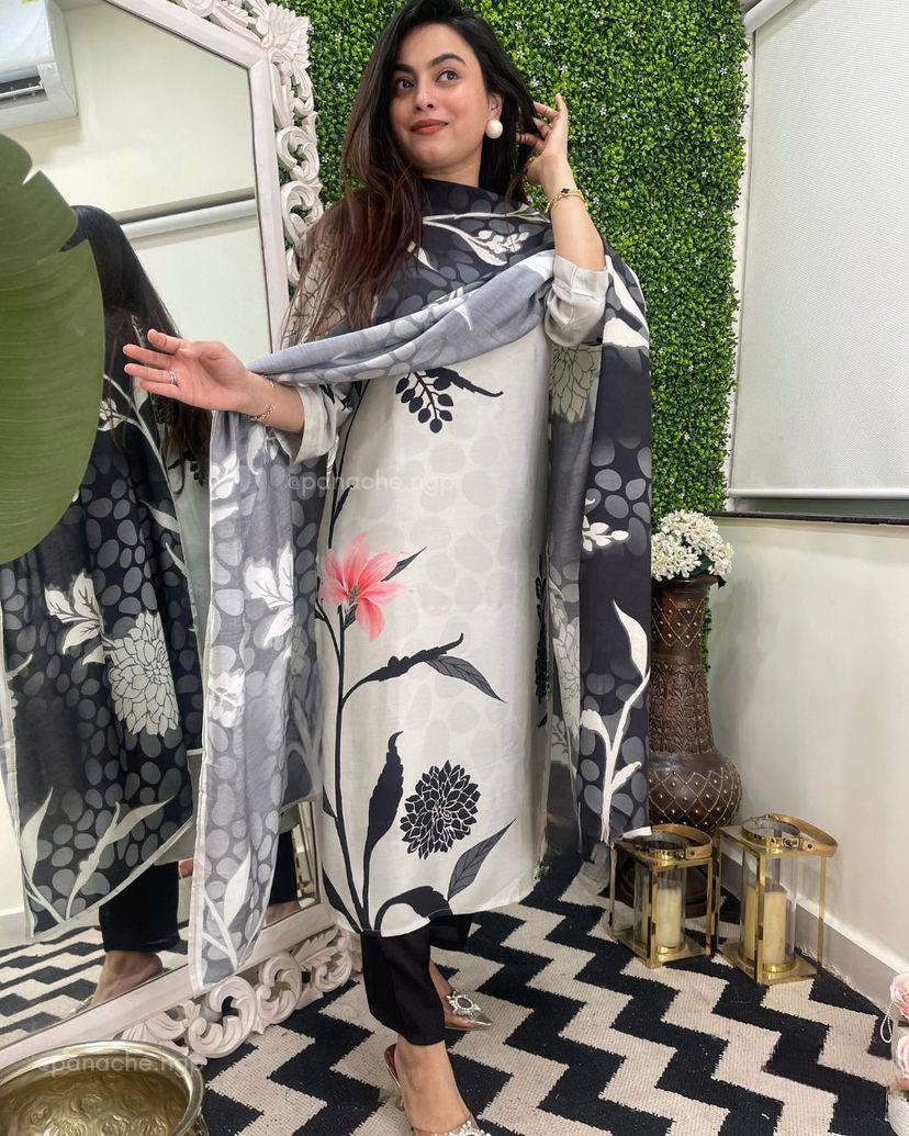 Beautifully designed that seamlessly combines tradition kurta set