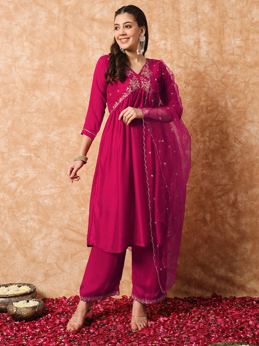 Beautifully designed that seamlessly combines tradition kurta set