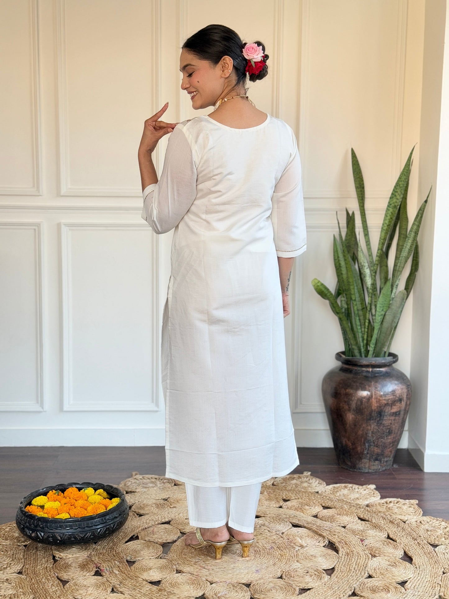 Beautifully designed that seamlessly combines tradition kurta set
