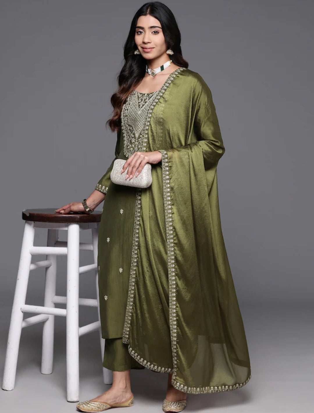 Beautifully designed that seamlessly combines tradition kurta set