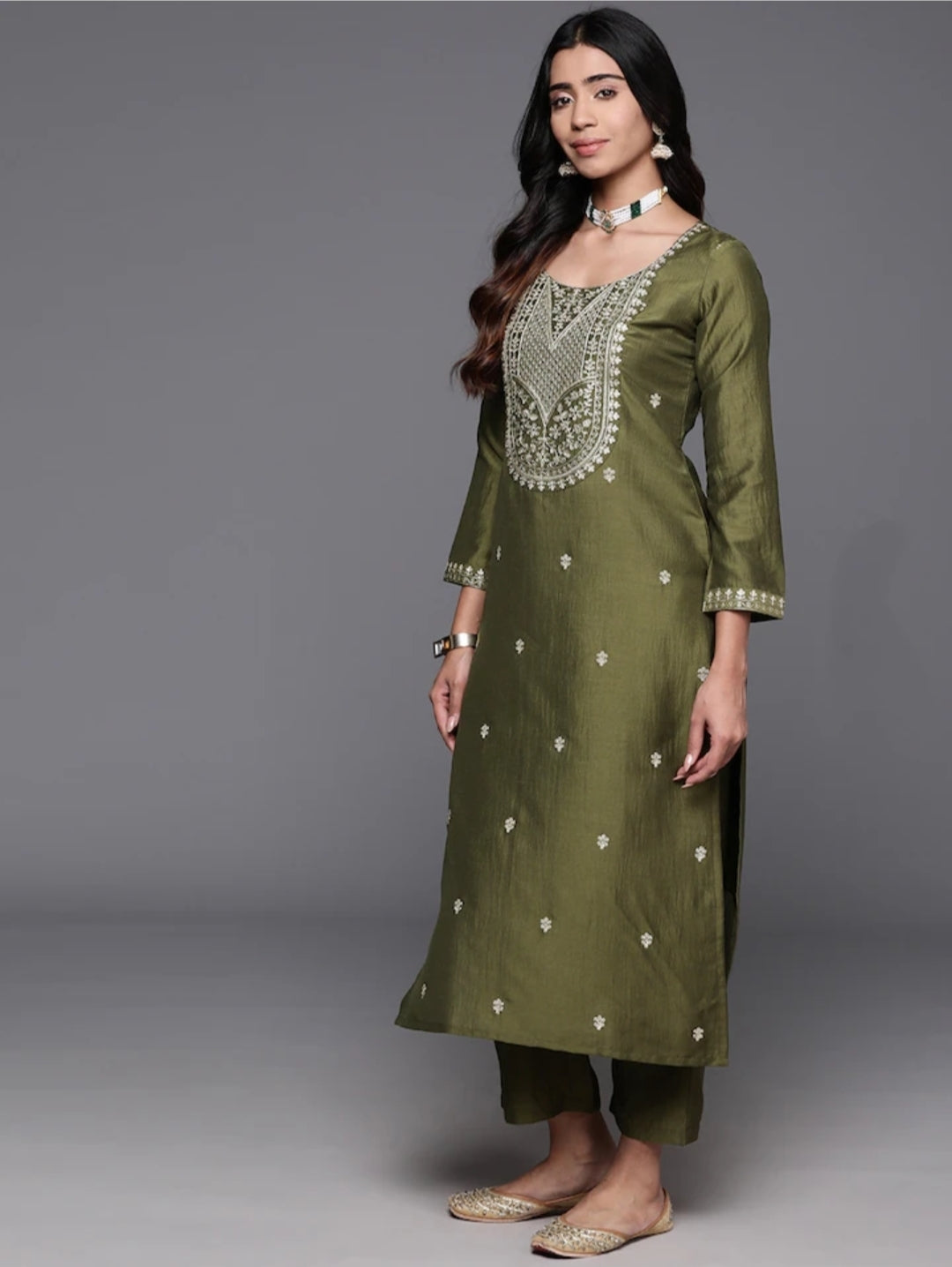 Beautifully designed that seamlessly combines tradition kurta set