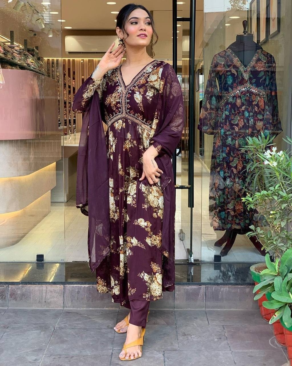 Women  Embrodairy Printed Flared Kurti & Pant With Dupatta Set