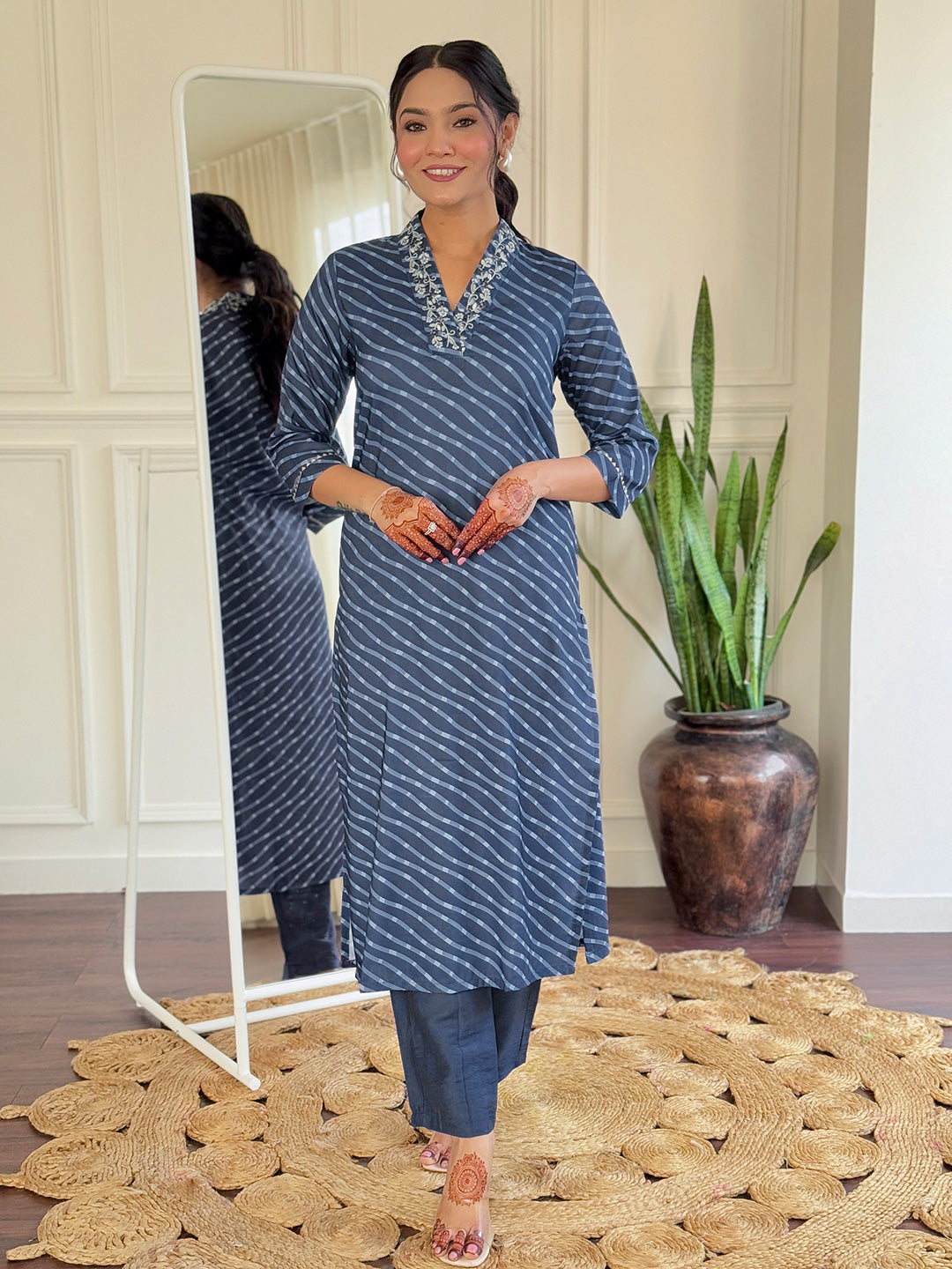 Beautifully designed that seamlessly combines tradition kurta set