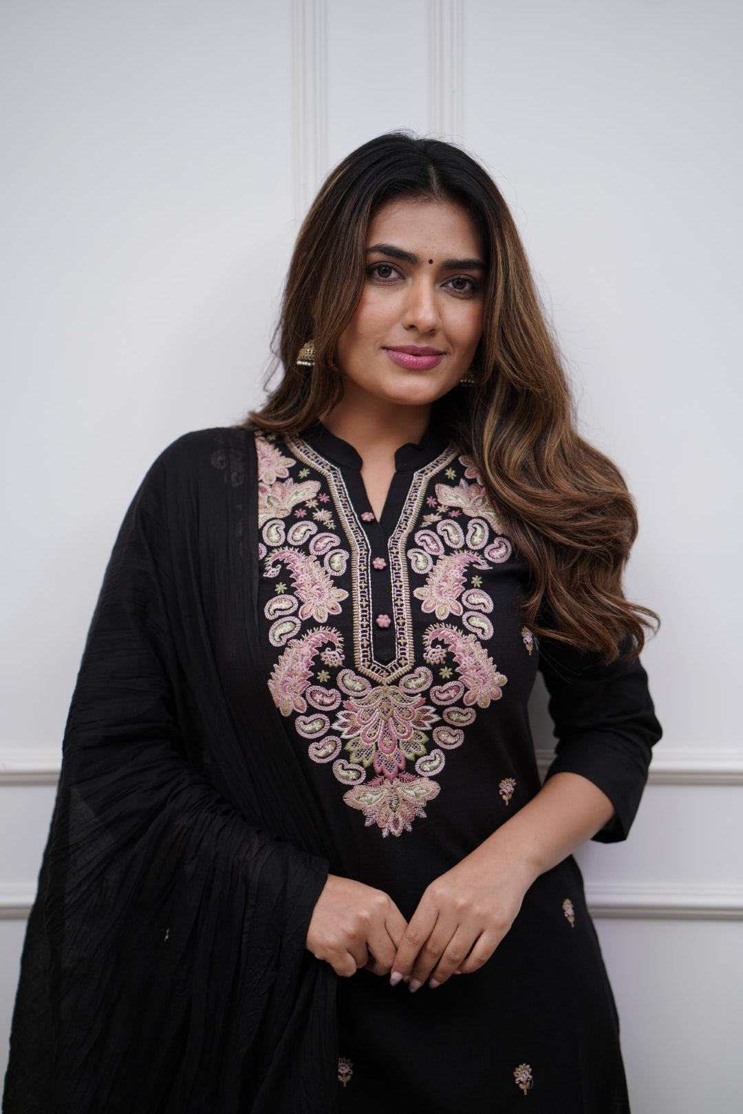 Beautifully designed that seamlessly combines tradition kurta set