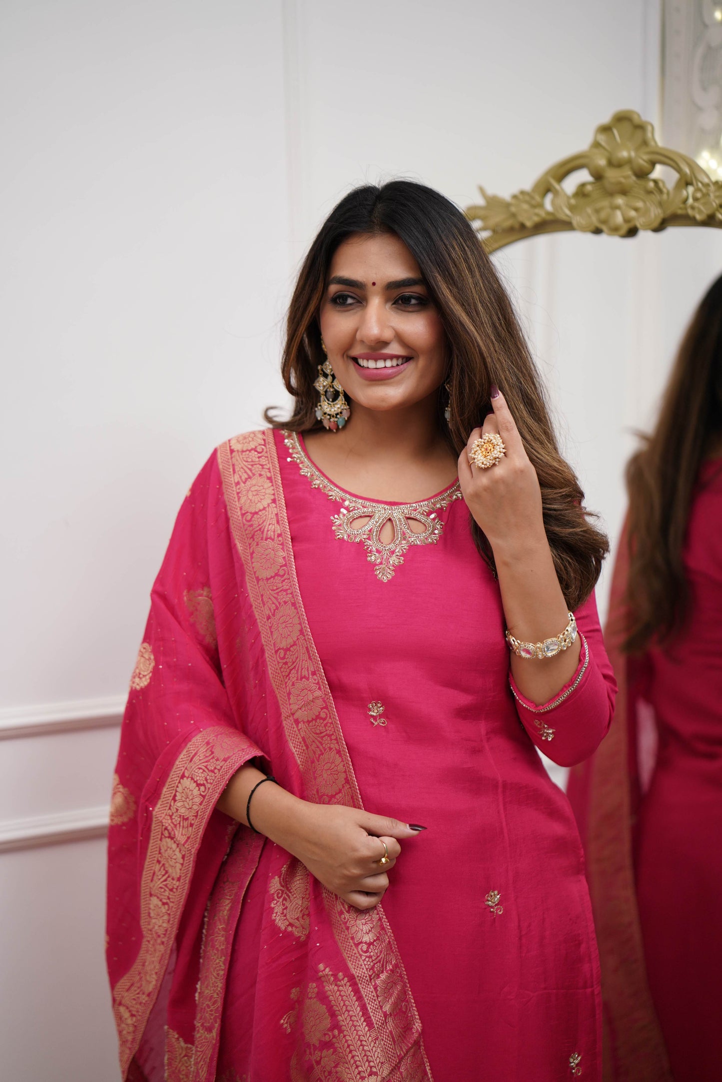 Beautifully designed that seamlessly combines tradition kurta set