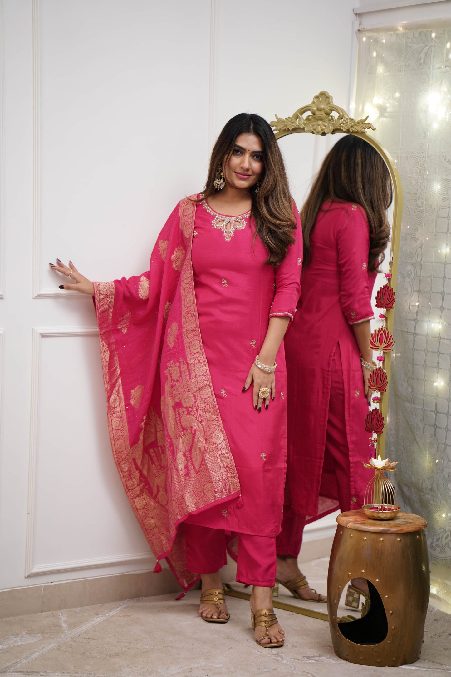 Beautifully designed that seamlessly combines tradition kurta set