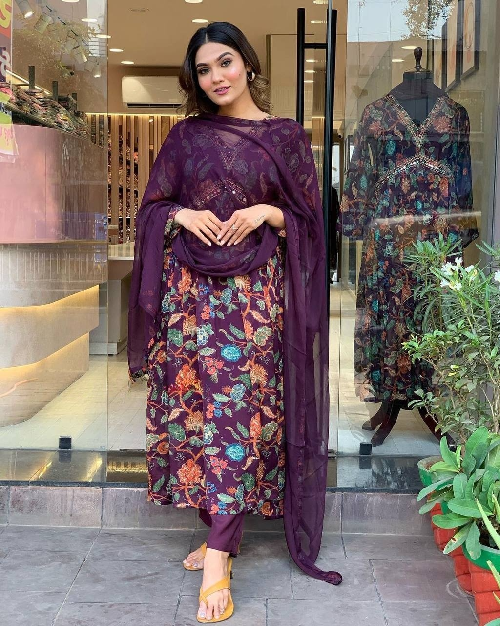 Women  Embrodairy Printed Flared Kurti & Pant With Dupatta Set